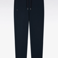 E26MAIJO0003_BLF_b-hd-face